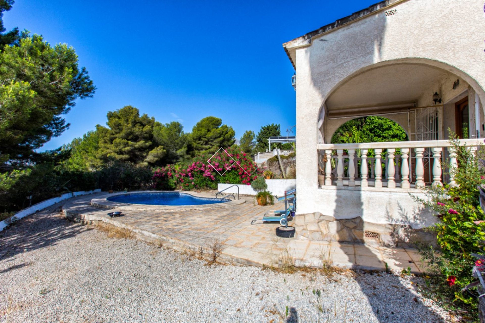 Resale - Villa - Calpe - La Empedrola