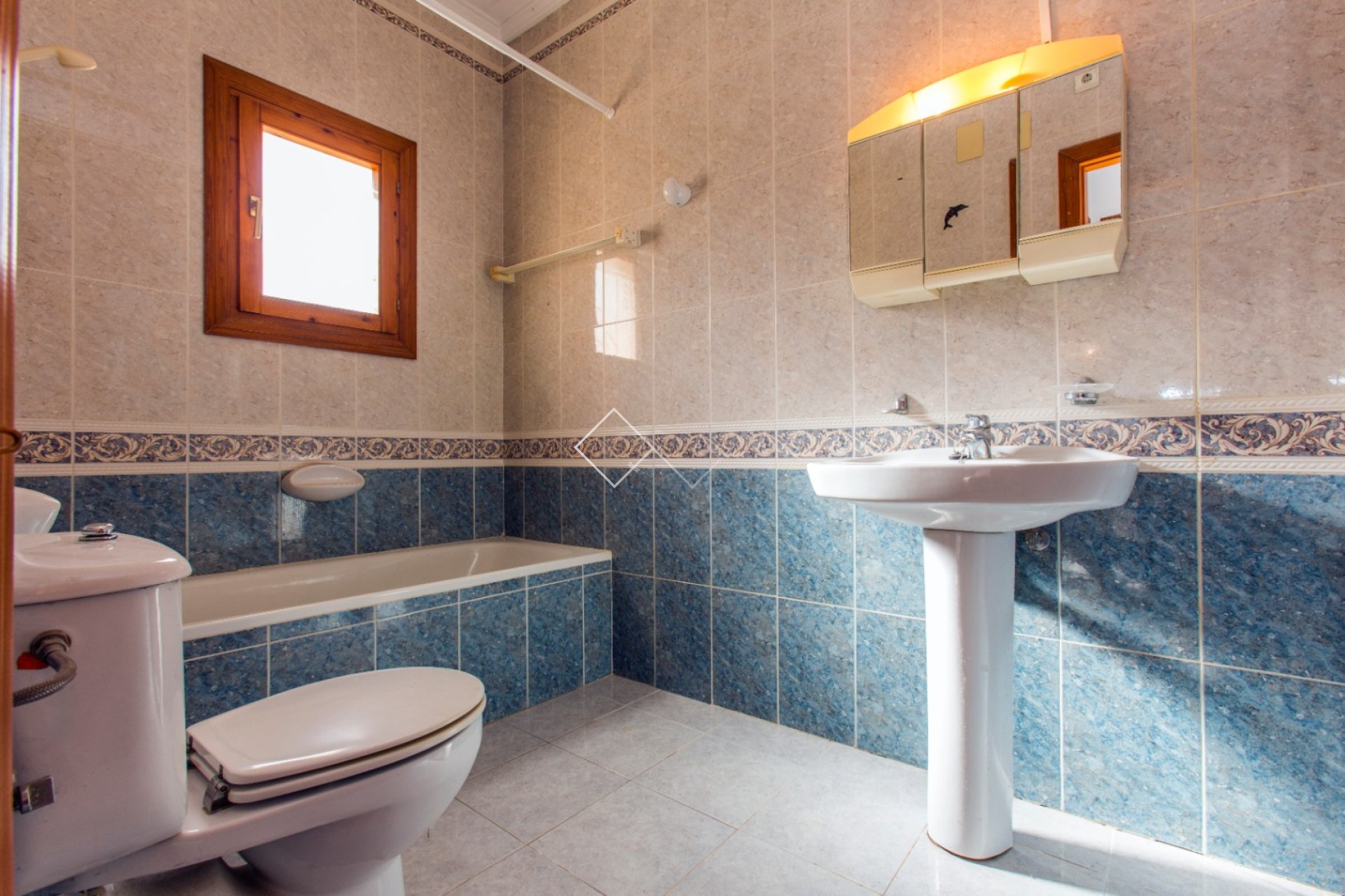 Resale - Villa - Calpe - La Empedrola