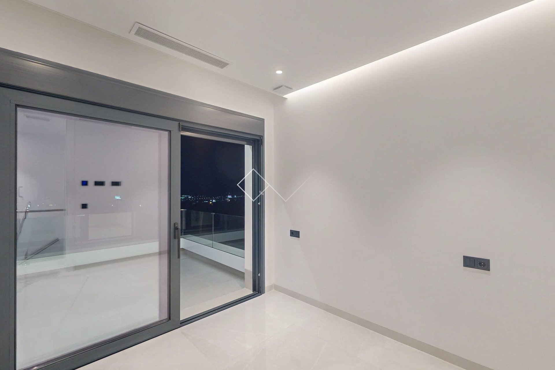 Resale - Villa - Finestrat