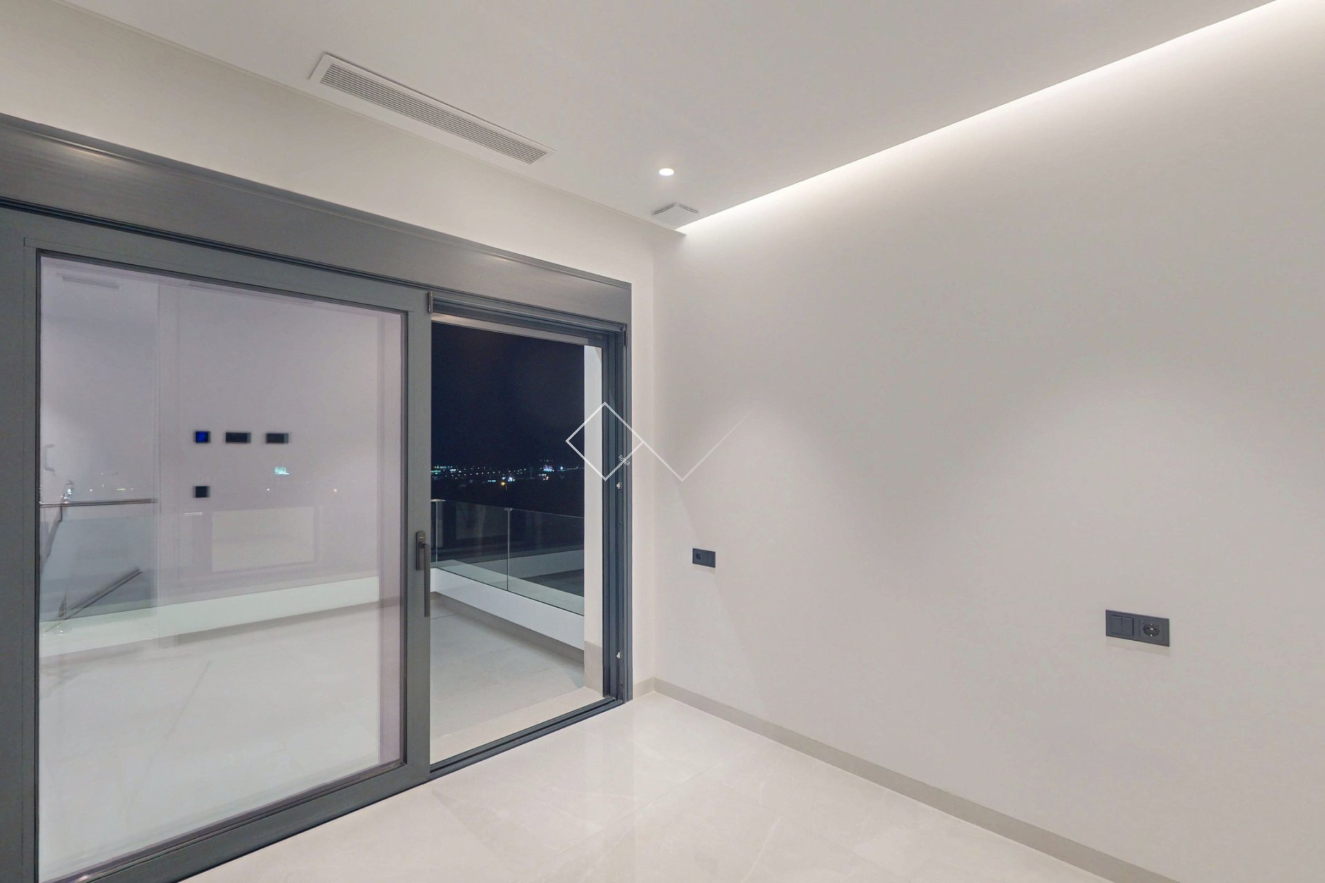 Resale - Villa - Finestrat