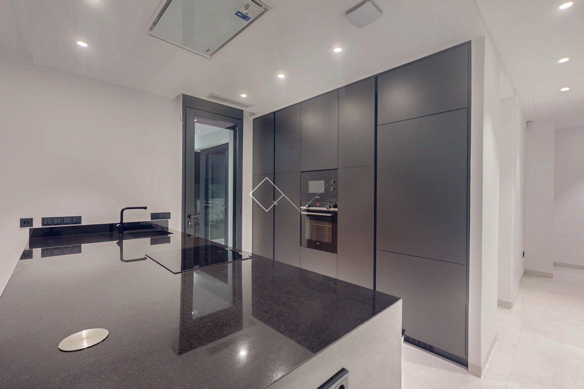 Resale - Villa - Finestrat