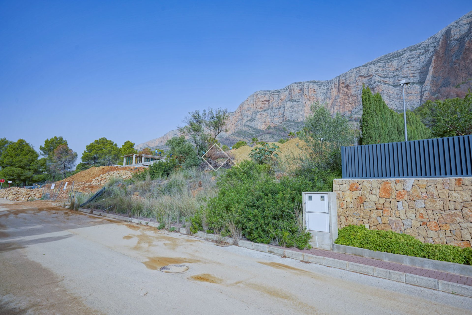 Resale - Villa - Javea - El Garroferal