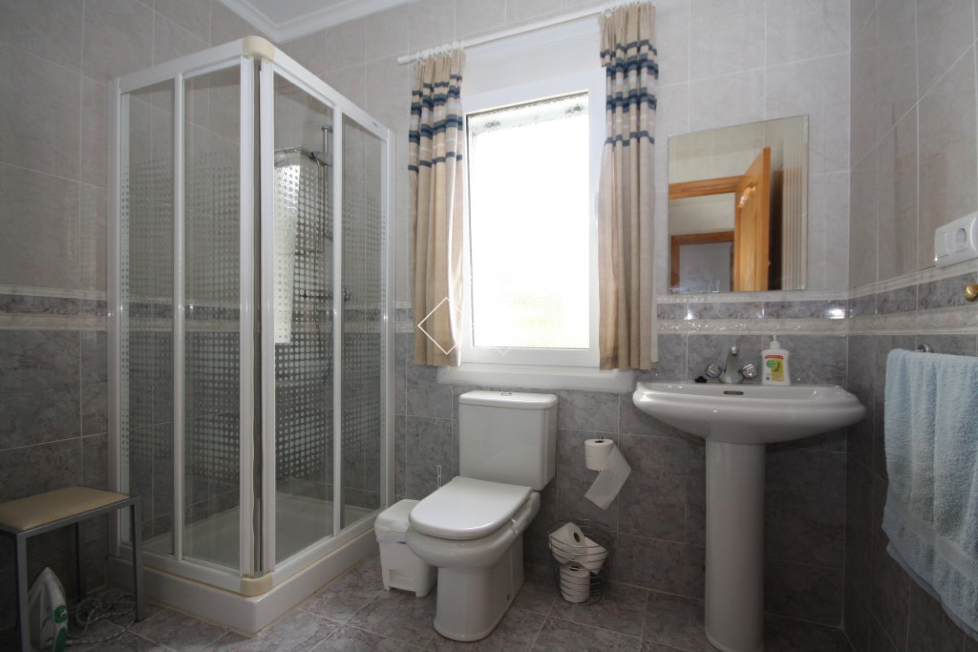 Resale - Villa - Jávea/Xàbia - Covatelles