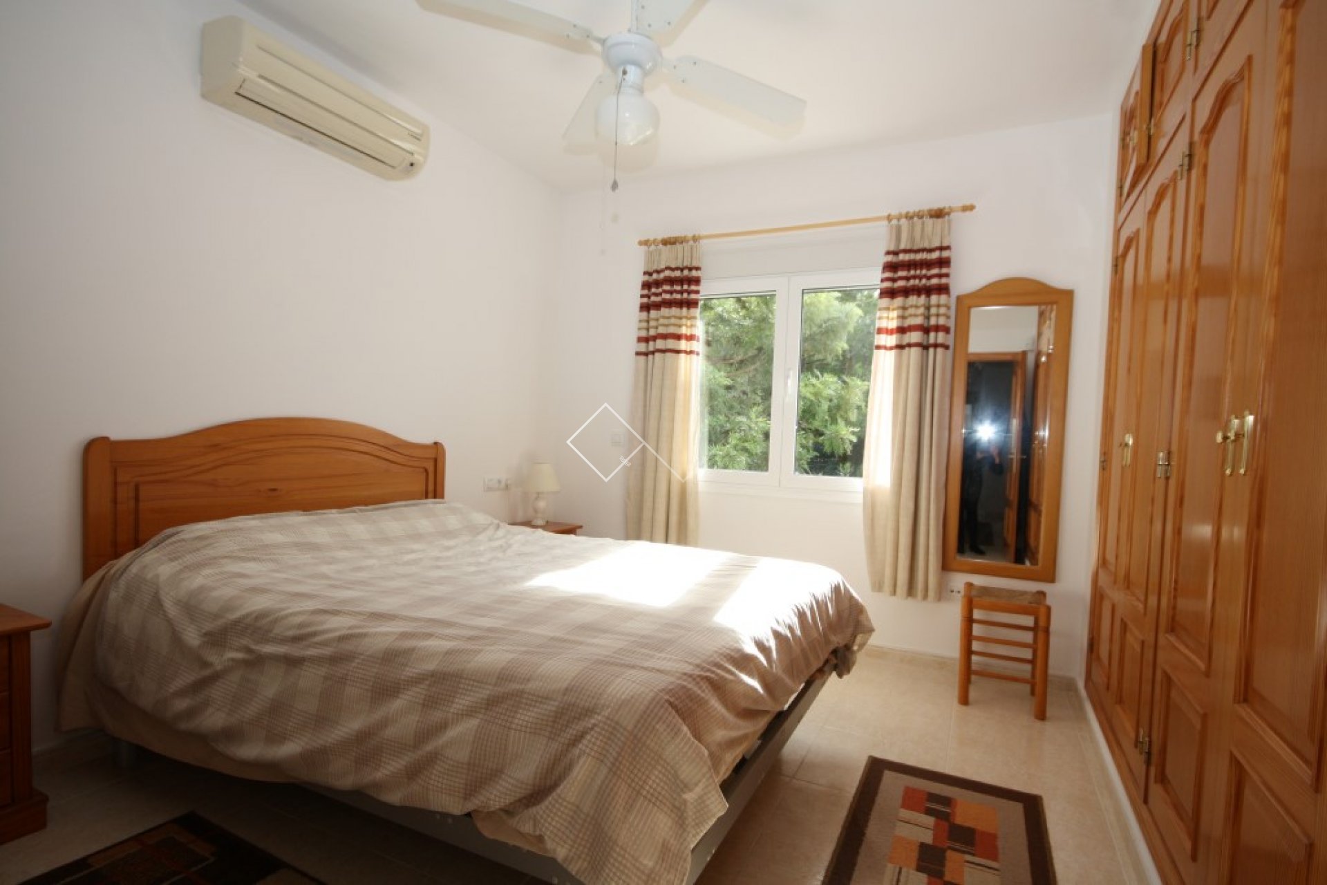 Resale - Villa - Jávea/Xàbia - Covatelles