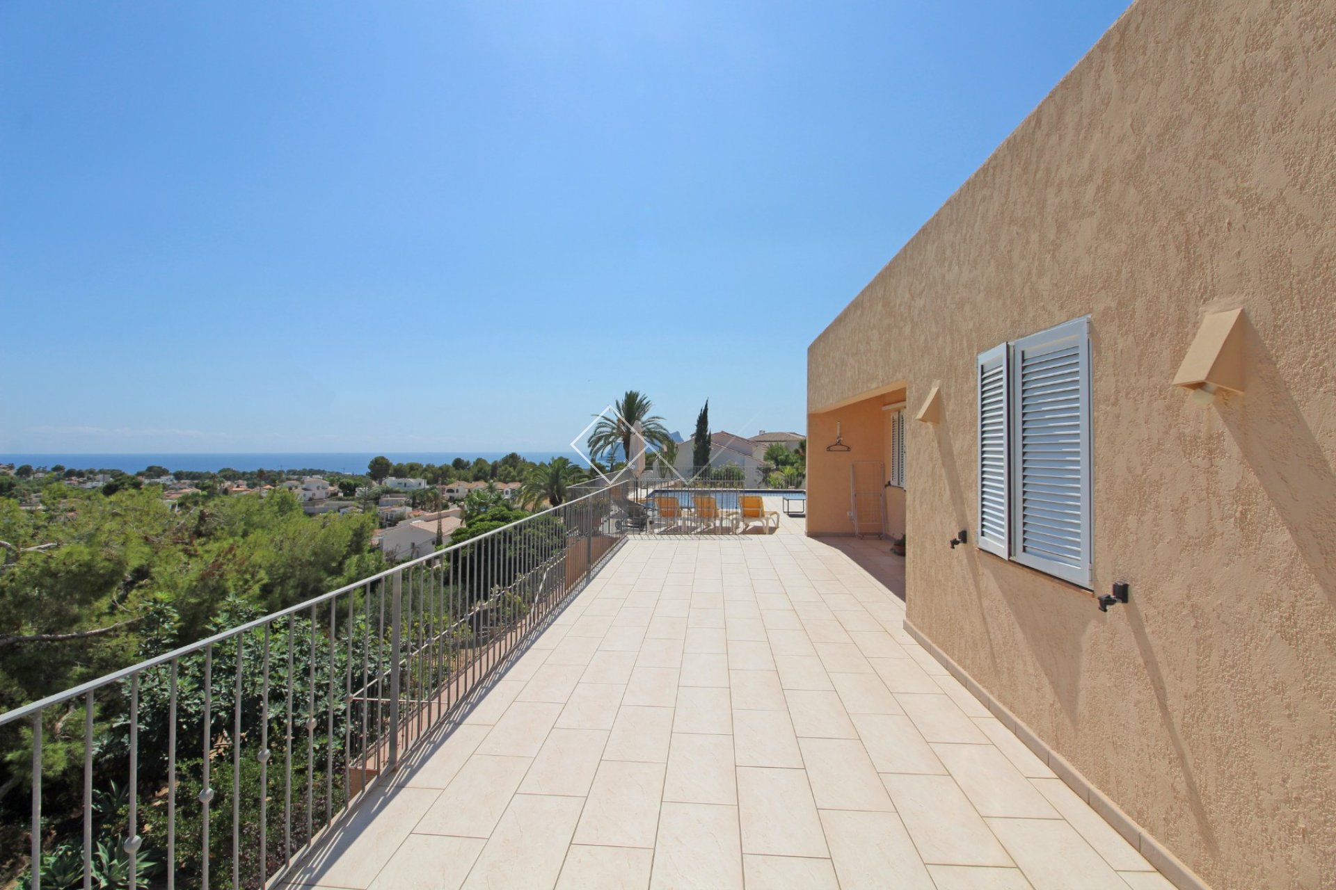 Resale - Villa - Moraira - Benimeit