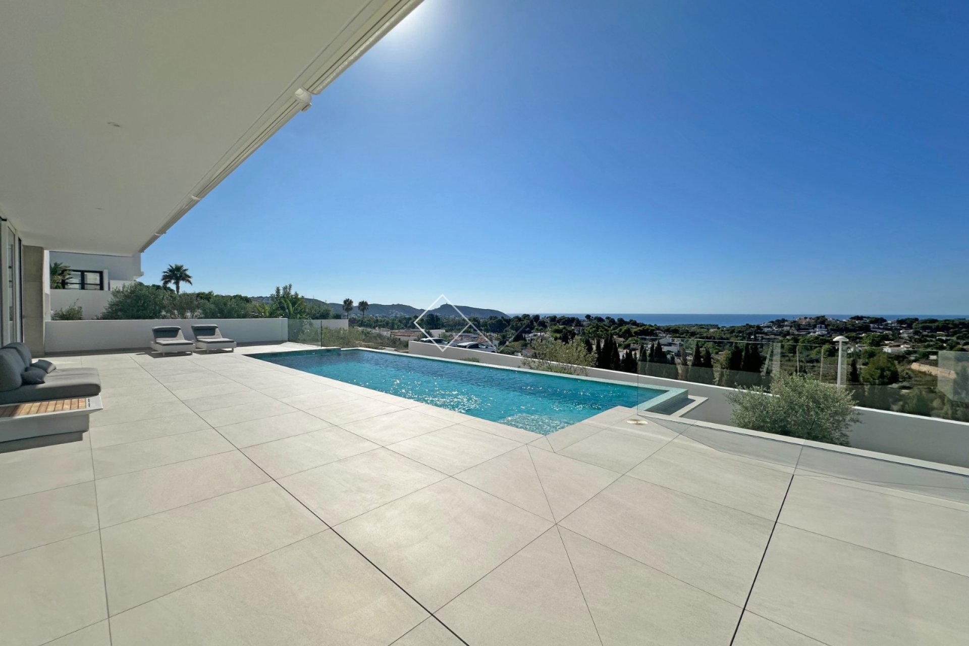 Resale - Villa - Moraira - Benimeit