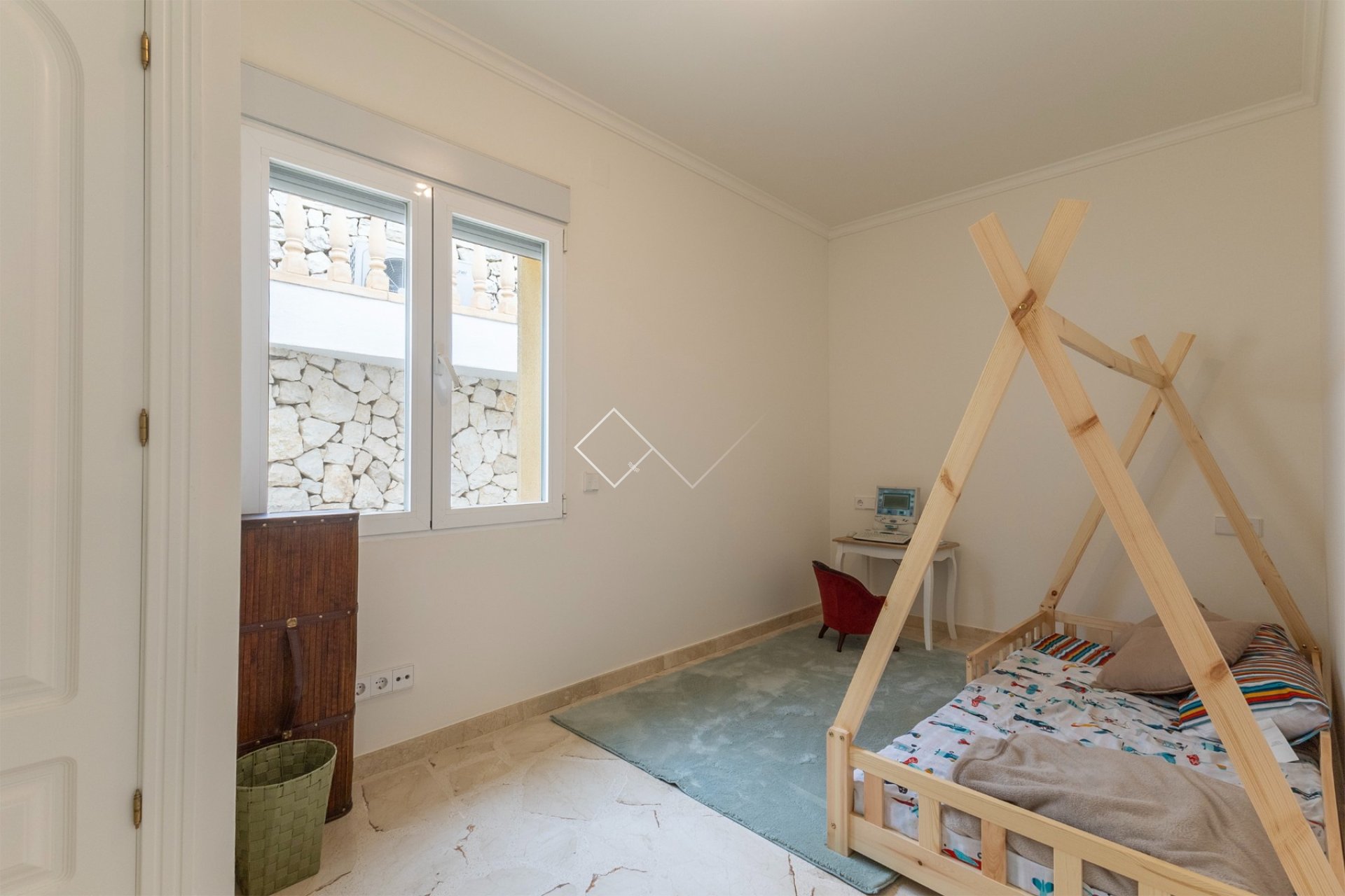 Resale - Villa - Moraira - Benimeit