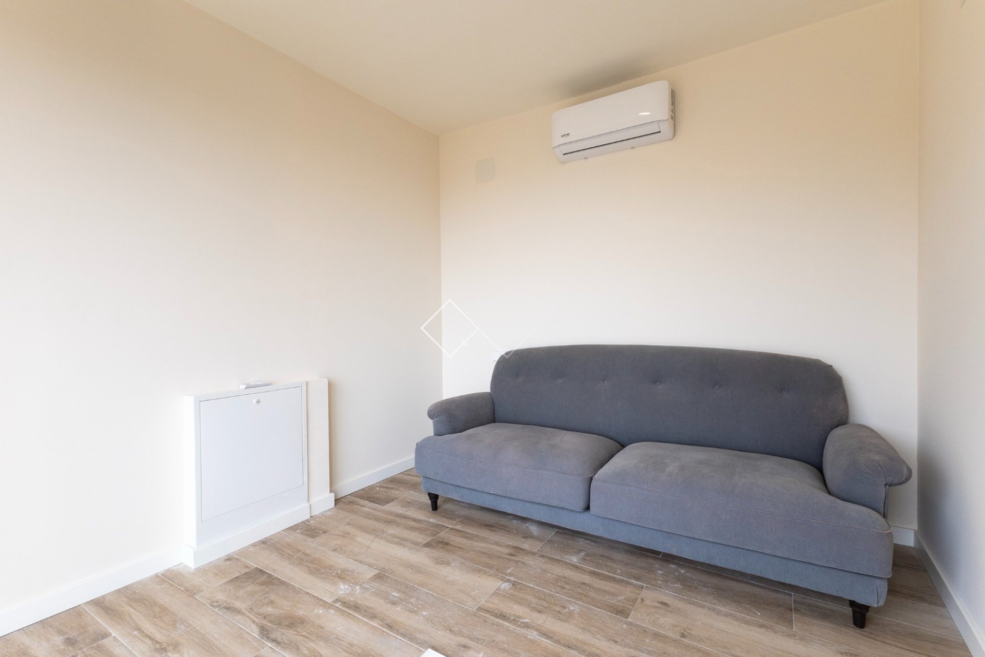 Resale - Villa - Moraira - Benimeit