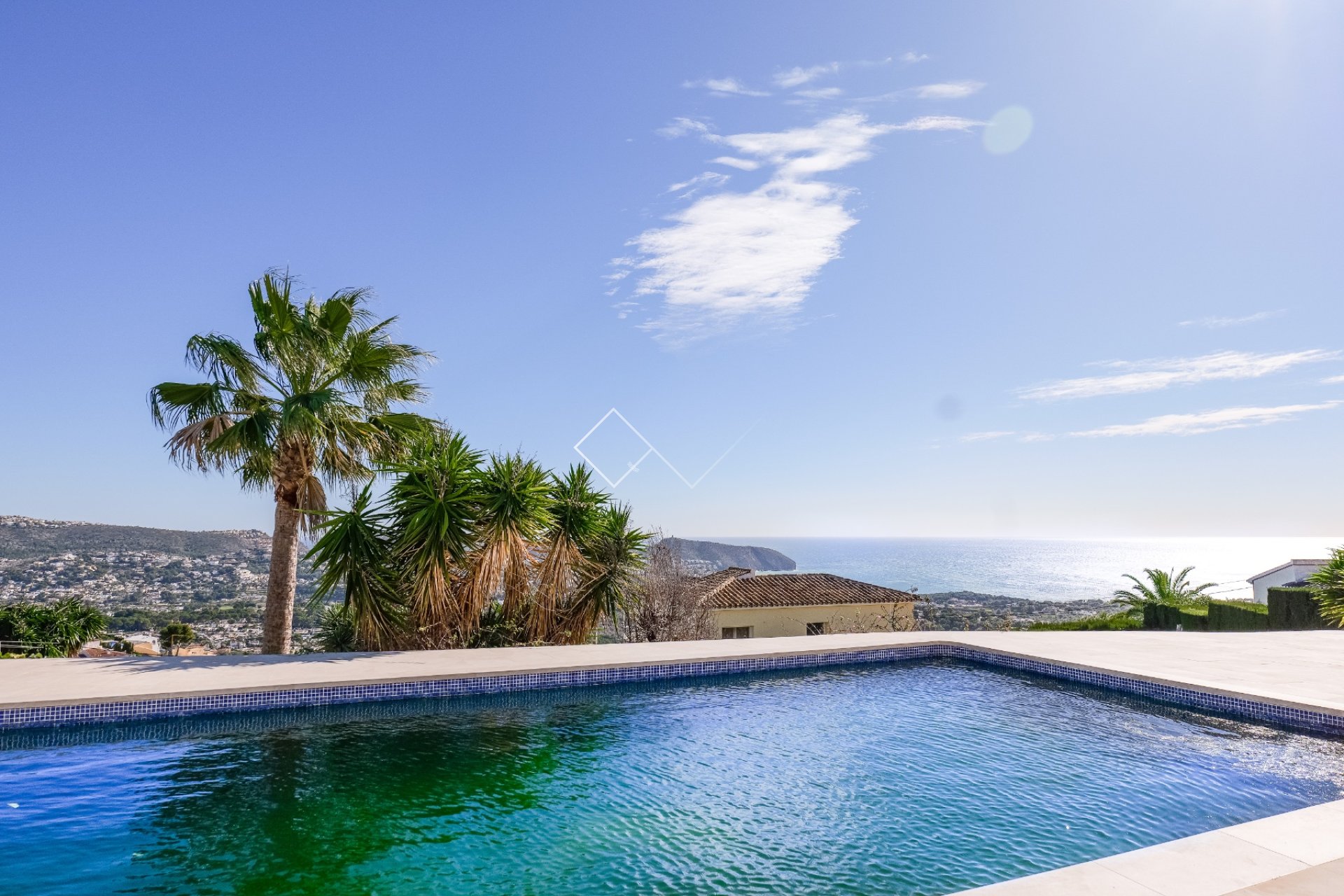 Resale - Villa - Moraira - Benimeit