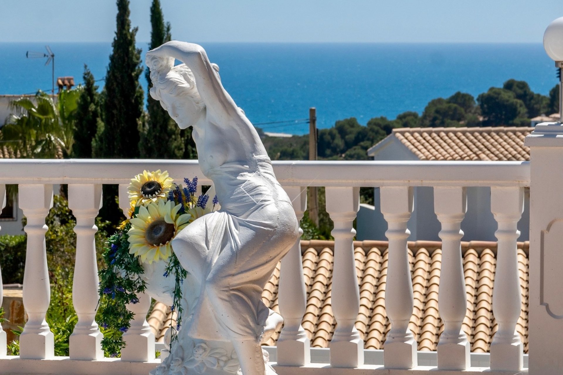 Resale - Villa - Moraira - Benimeit