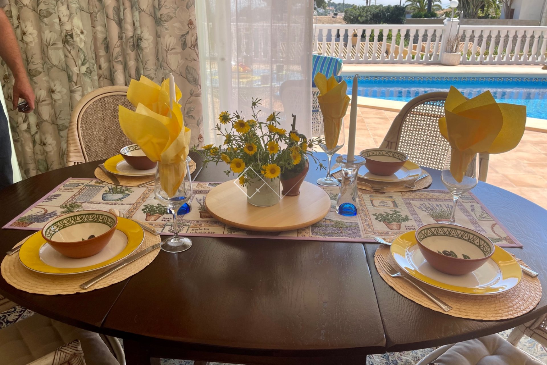 Resale - Villa - Moraira - Benimeit