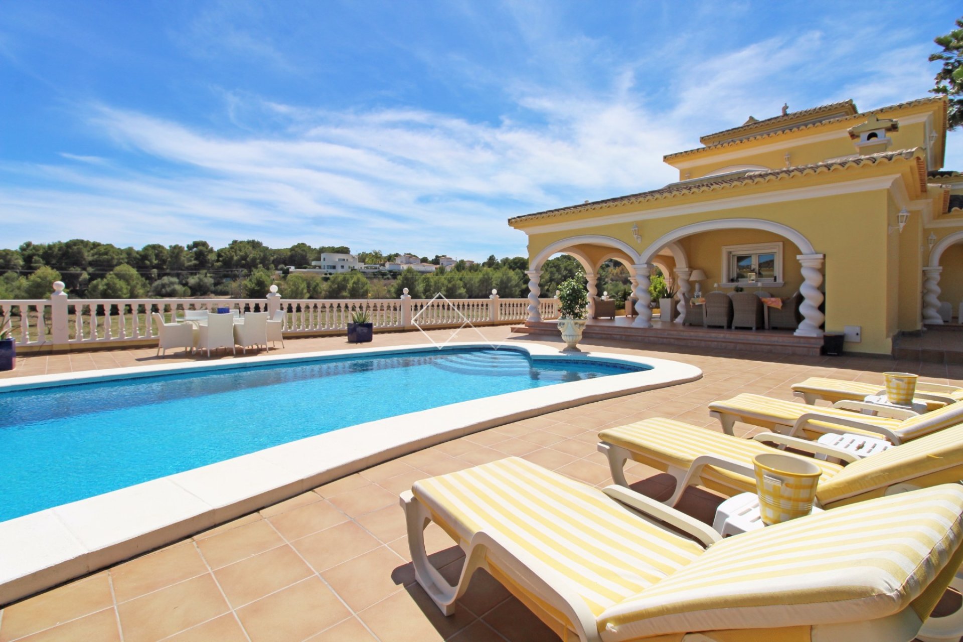 Resale - Villa - Moraira - Pinar de l'Advocat