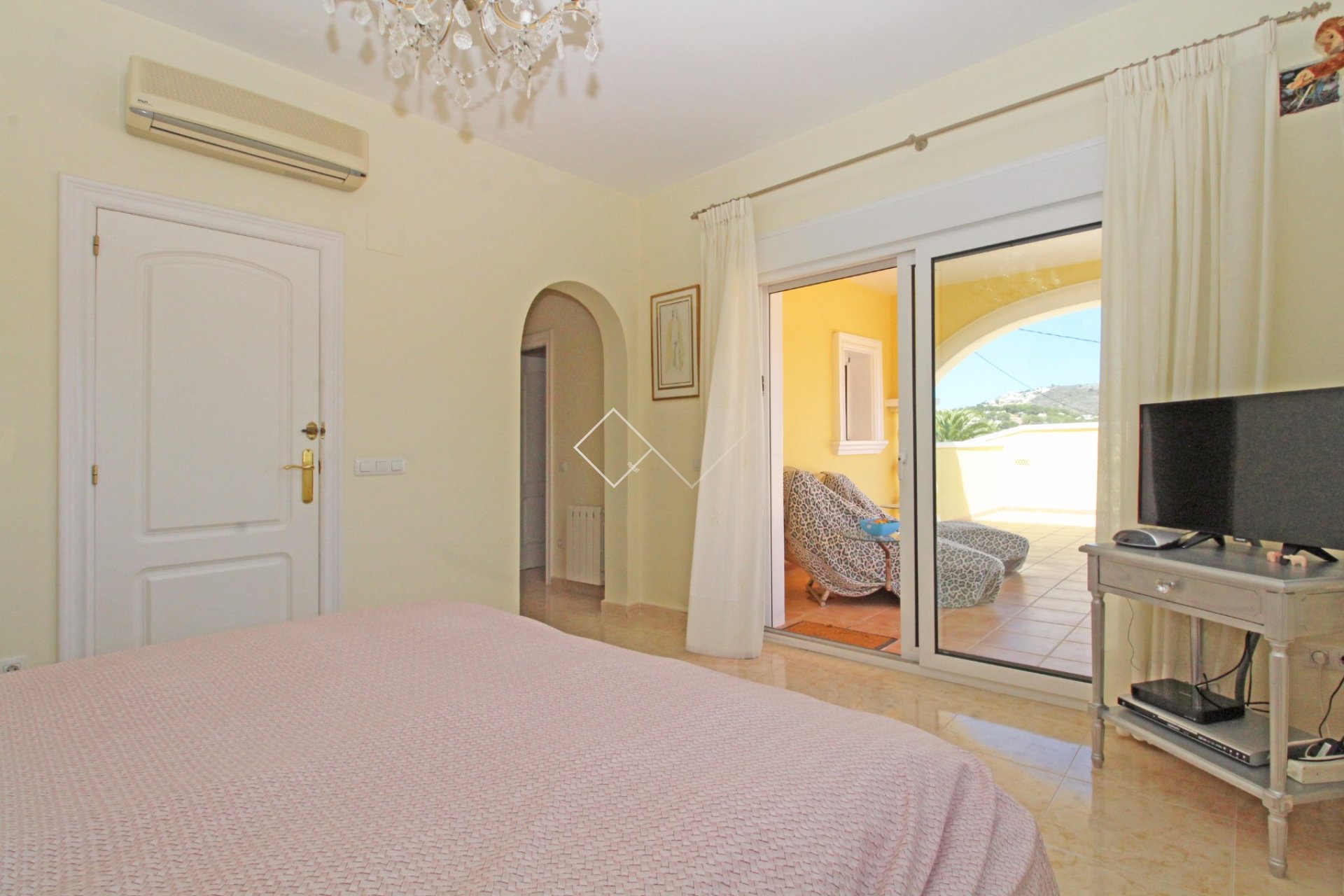 Resale - Villa - Moraira - Pinar de l'Advocat