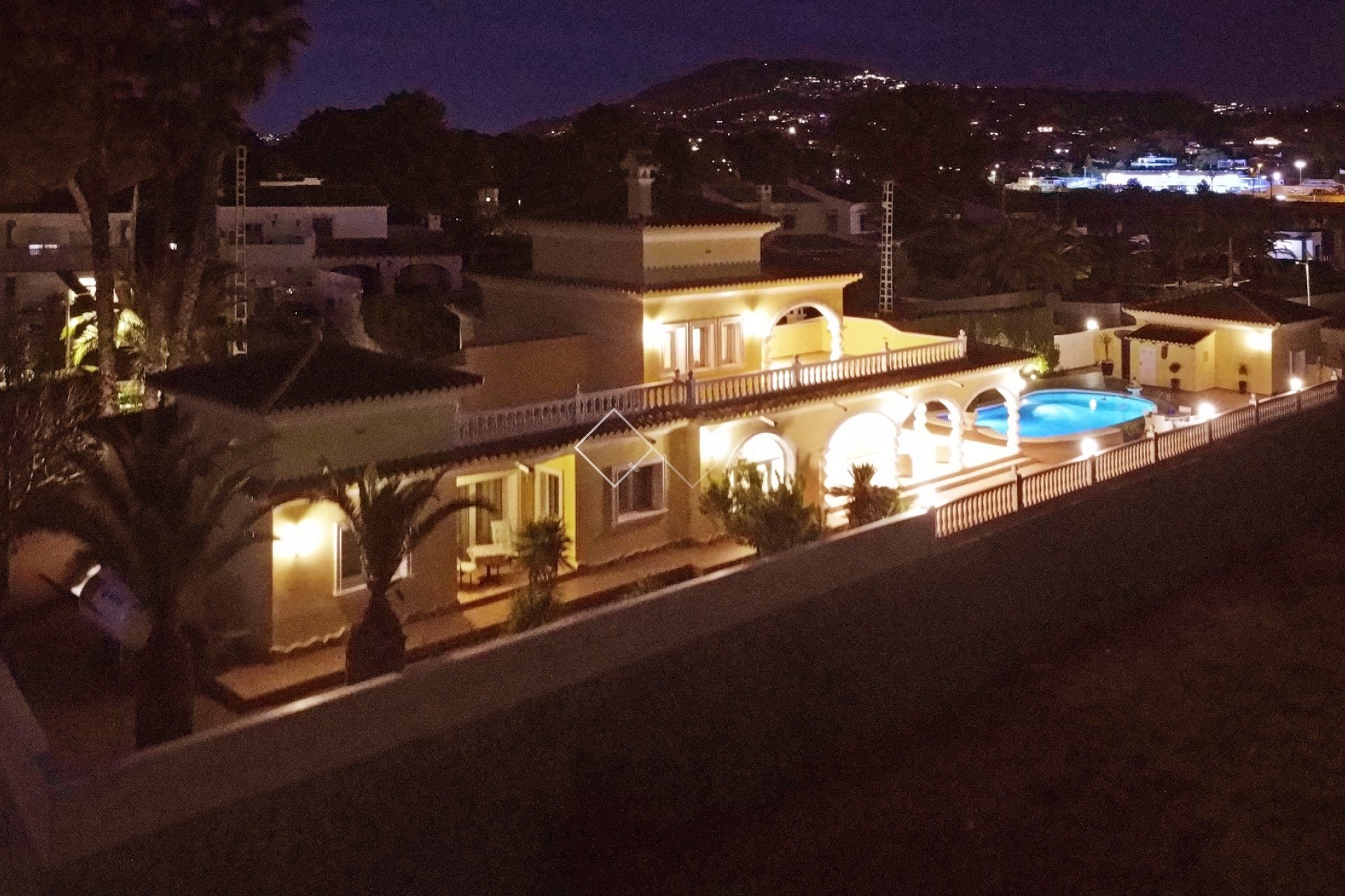 Resale - Villa - Moraira - Pinar de l'Advocat