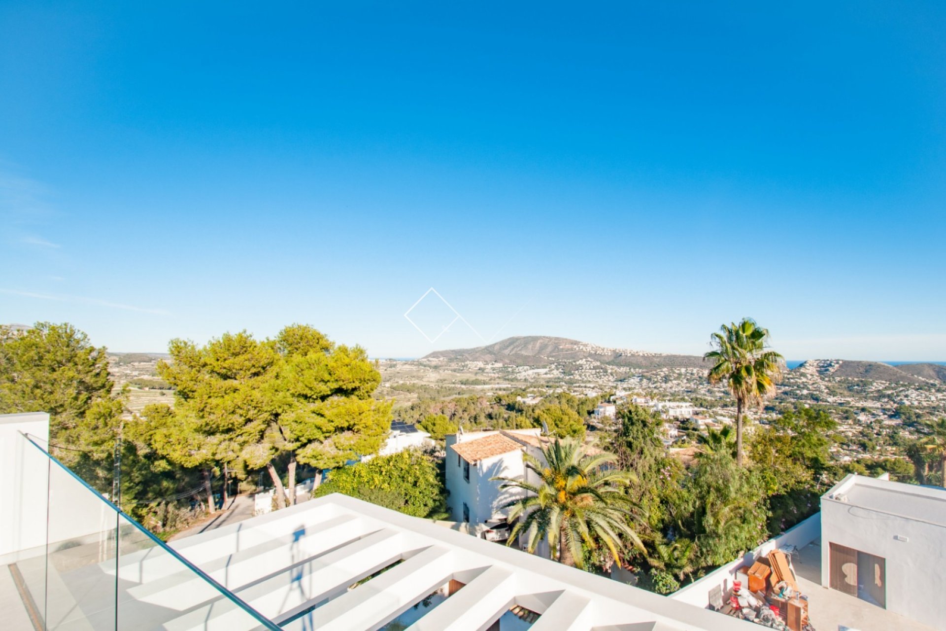 Resale - Villa - Moraira