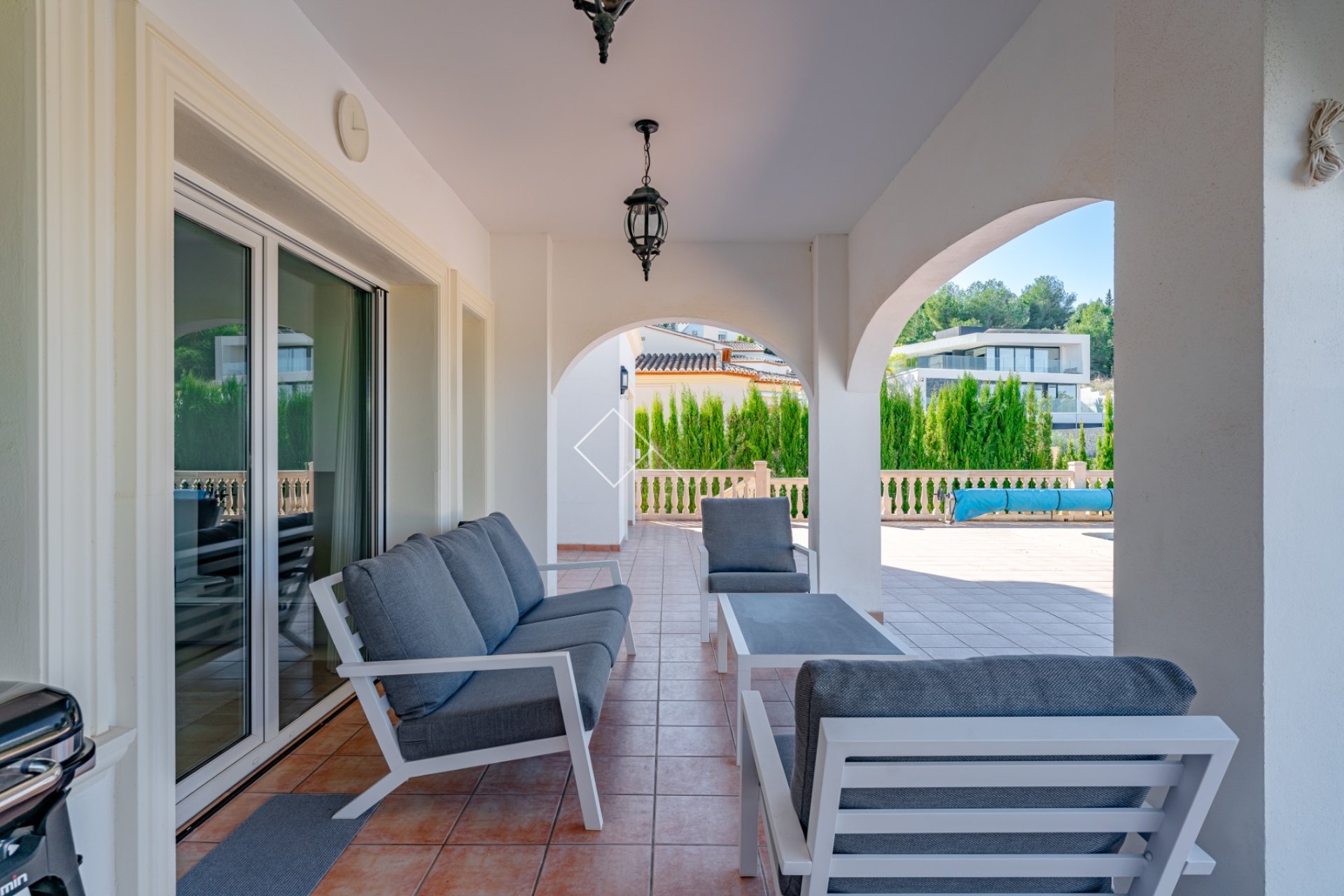 Resale - Villa - Moraira