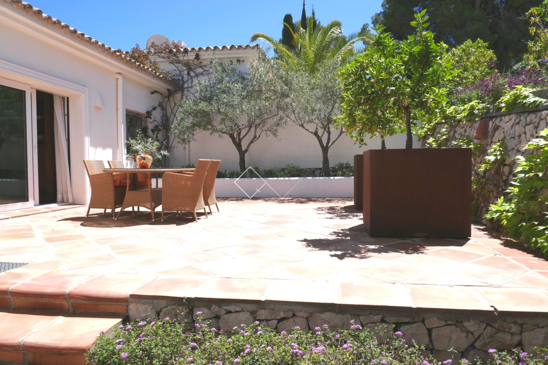 Resale - Villa - Moraira