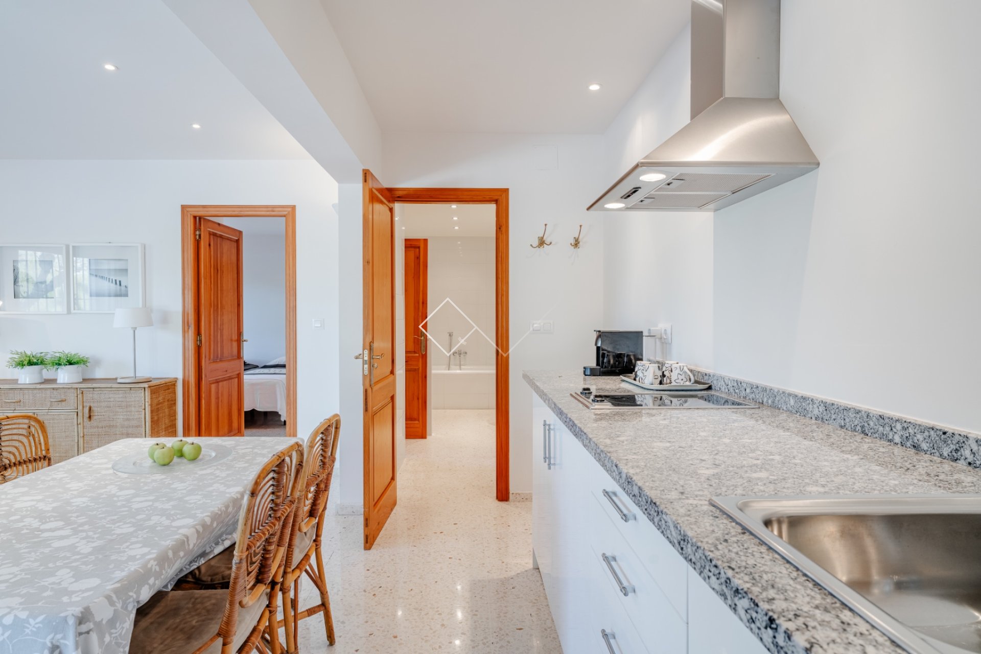 Resale - Villa - Moraira