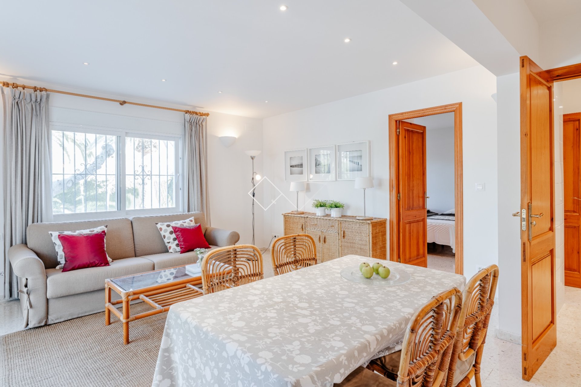 Resale - Villa - Moraira