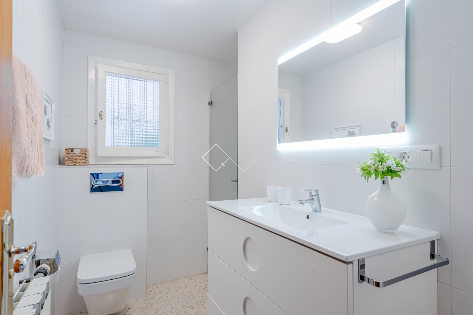 Resale - Villa - Moraira