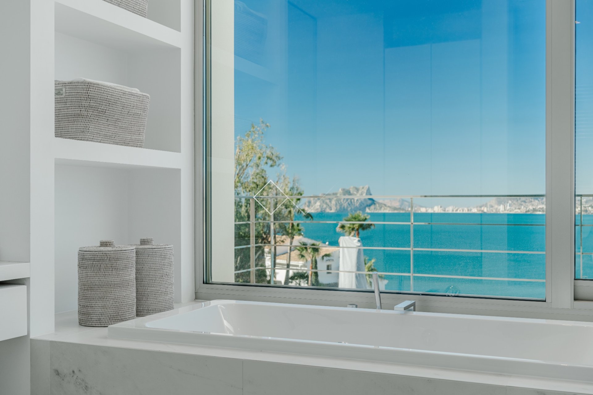 Resale - Villa - Moraira