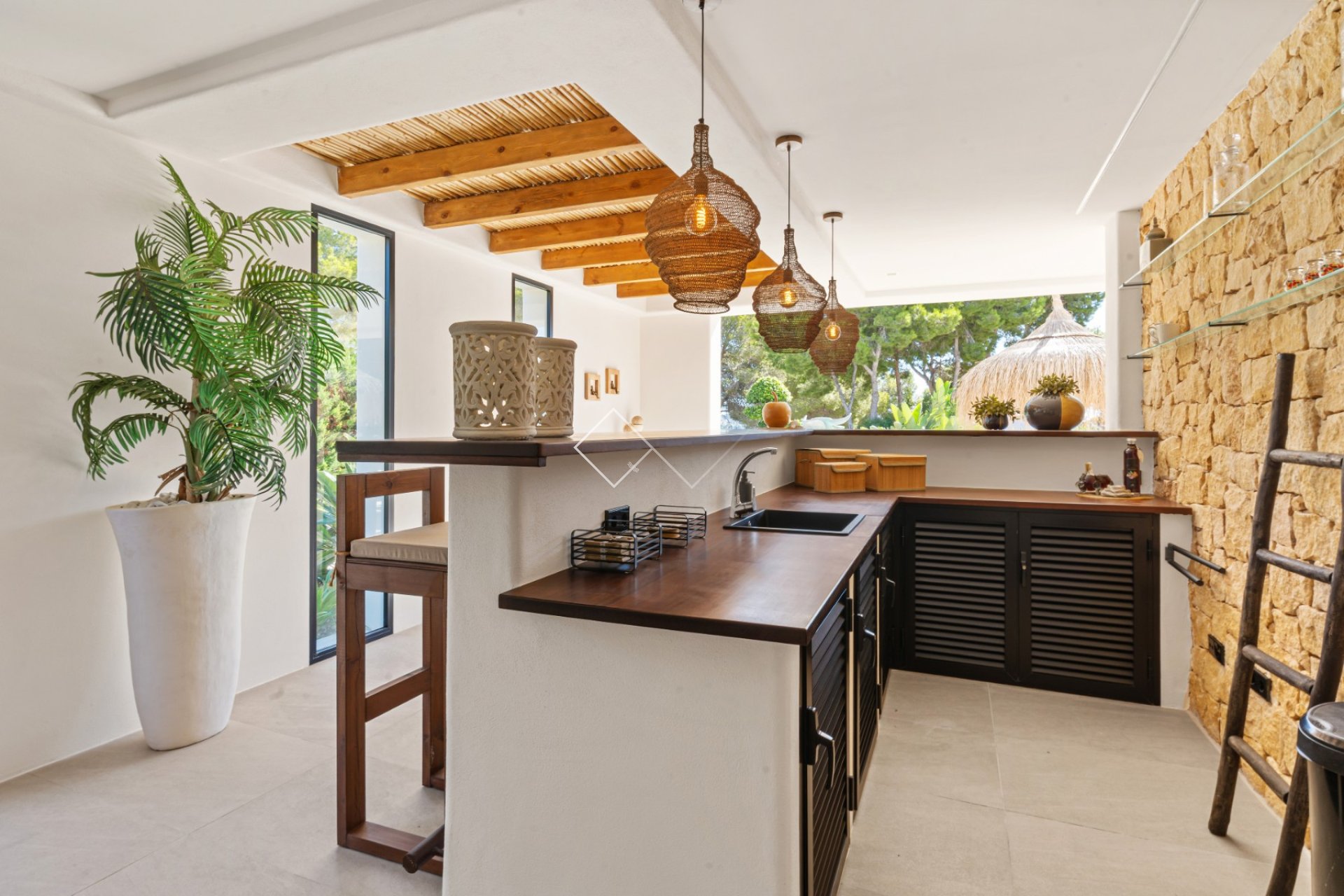 Resale - Villa - Moraira