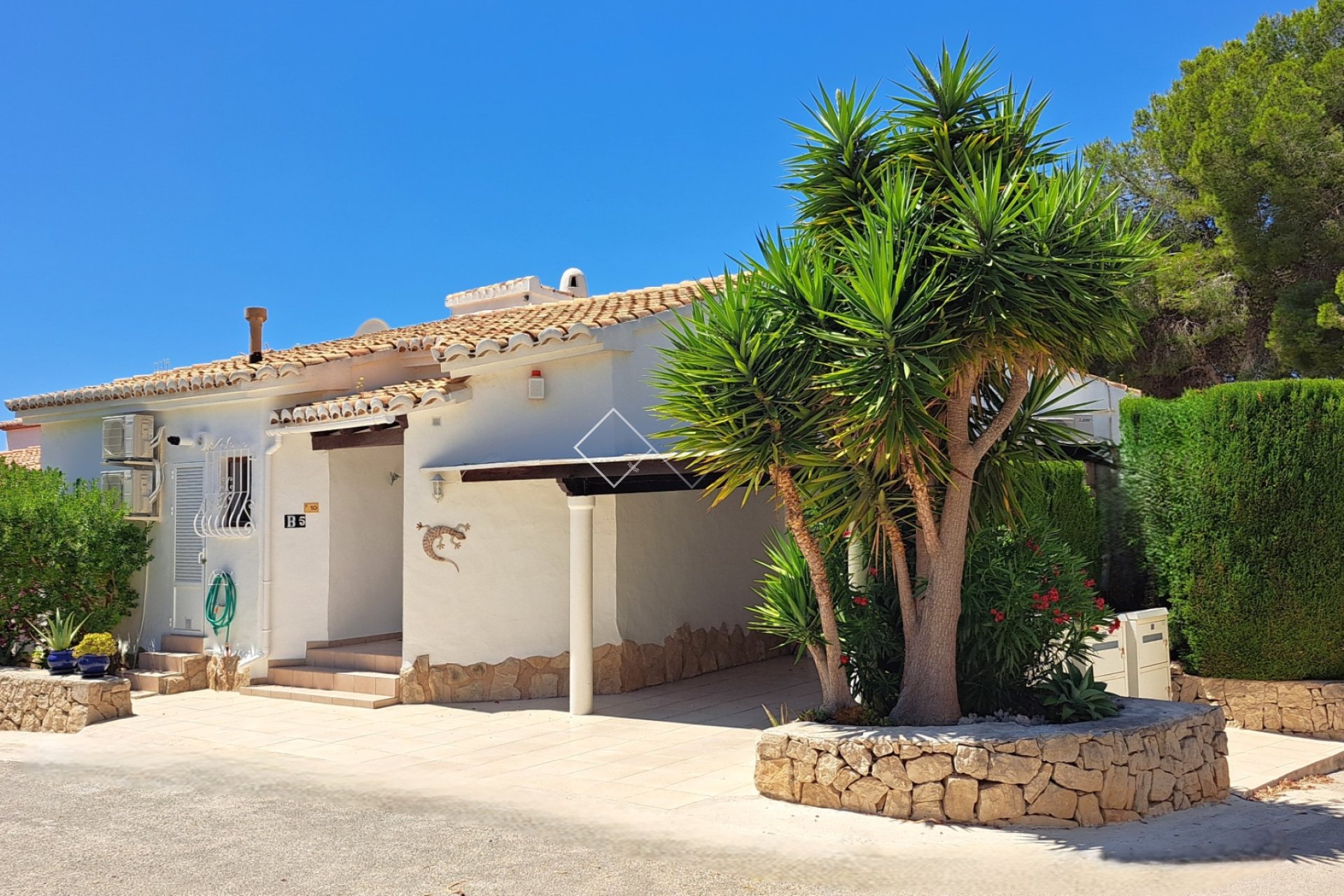 Resale - Villa - Moraira
