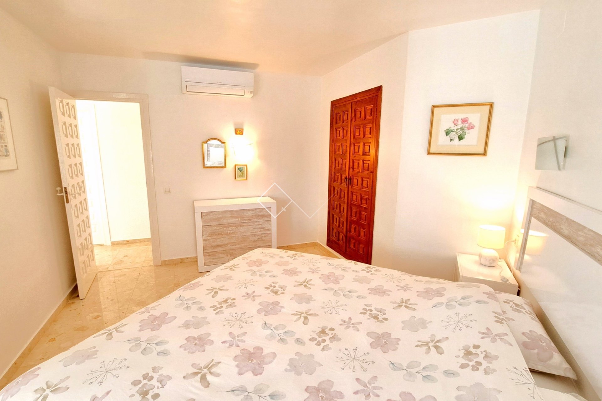Resale - Villa - Moraira