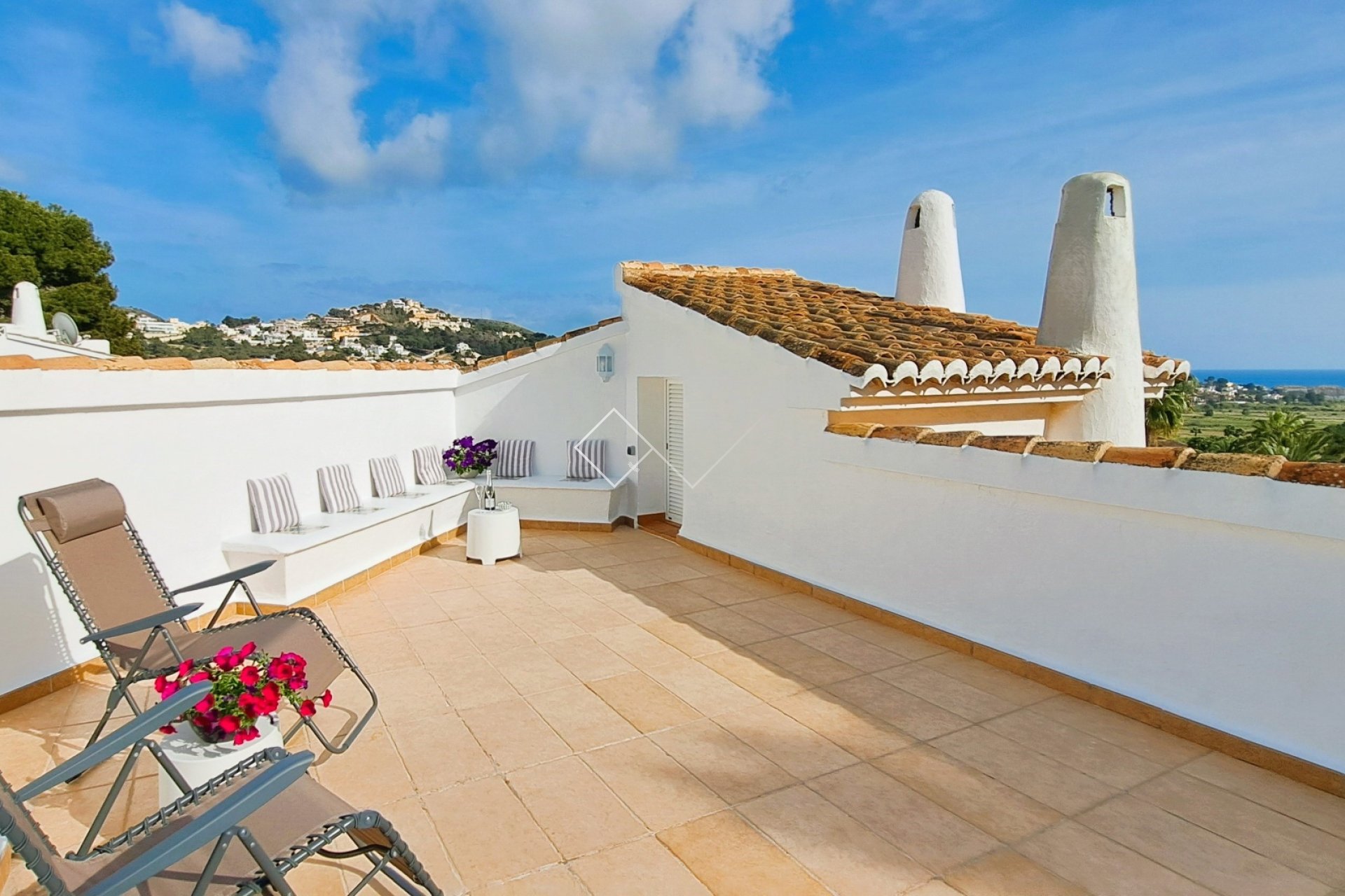 Resale - Villa - Moraira