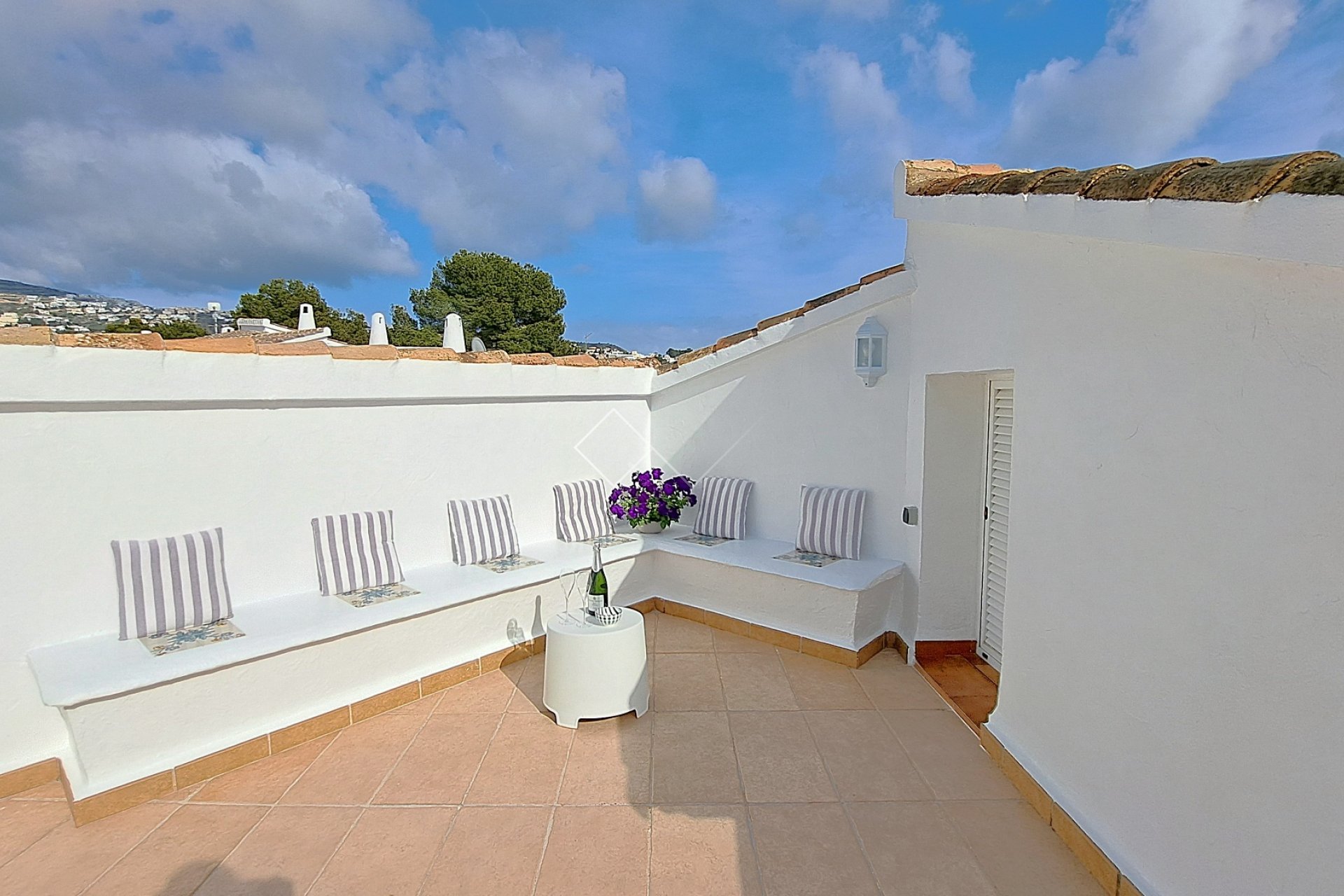 Resale - Villa - Moraira