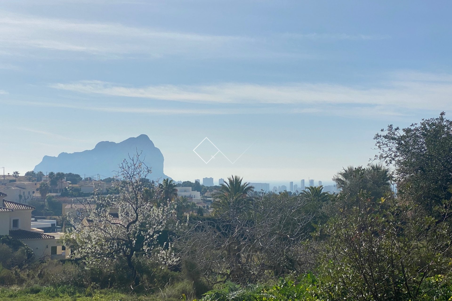 uitstekend zicht - Grondstuk met zeezicht in Gran Sol, Calpe; diverse project opties