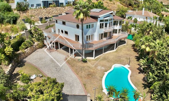 Villa -  - Benahavis - ND-71272