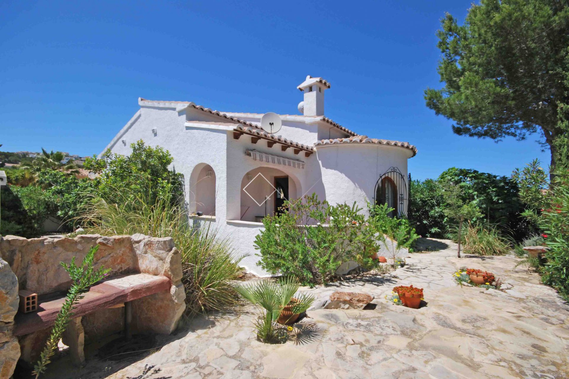 Villa in Cumbre del Sol, Benitachell mit Gemeinschaftspool