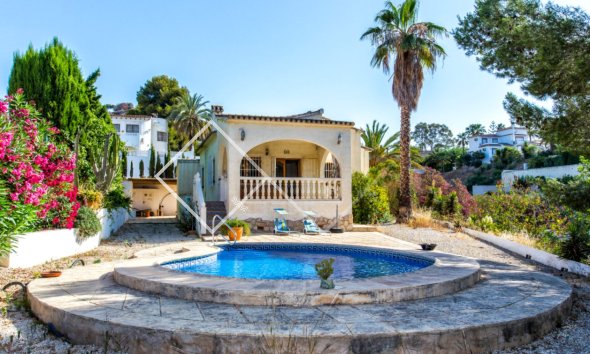 Villa - Revente - Calpe - La Empedrola