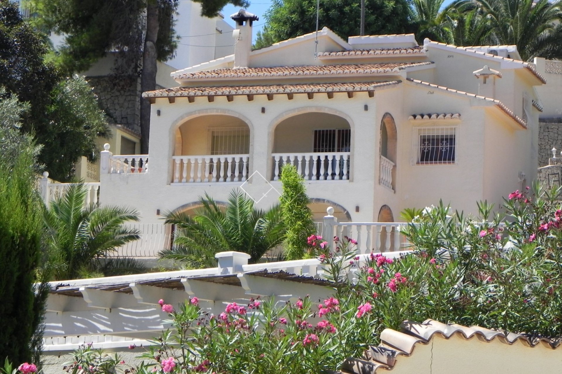 villa - Ruime mooie zeezicht villa te koop in Benissa