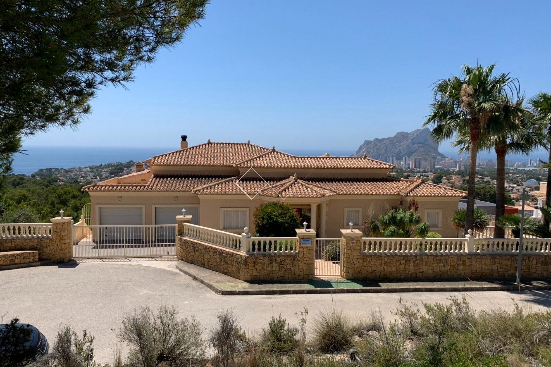 villa views - Stylish villa with superb sea views in Gran Sol, Calpe