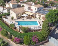 Villa with nice sea views for sale in Benissa