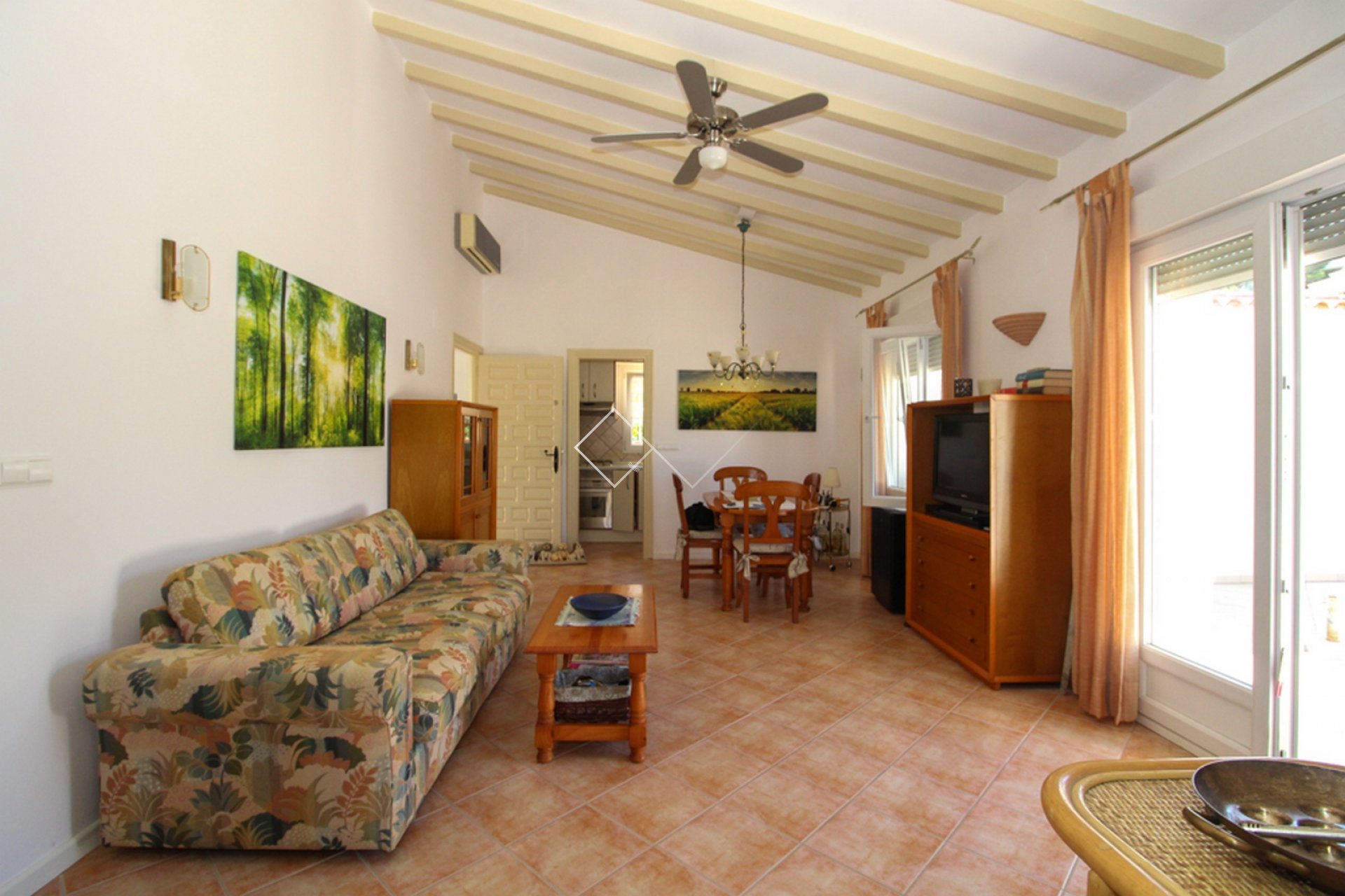 zu renovieren - Villa in Benissa zu verkaufen; großes Potential