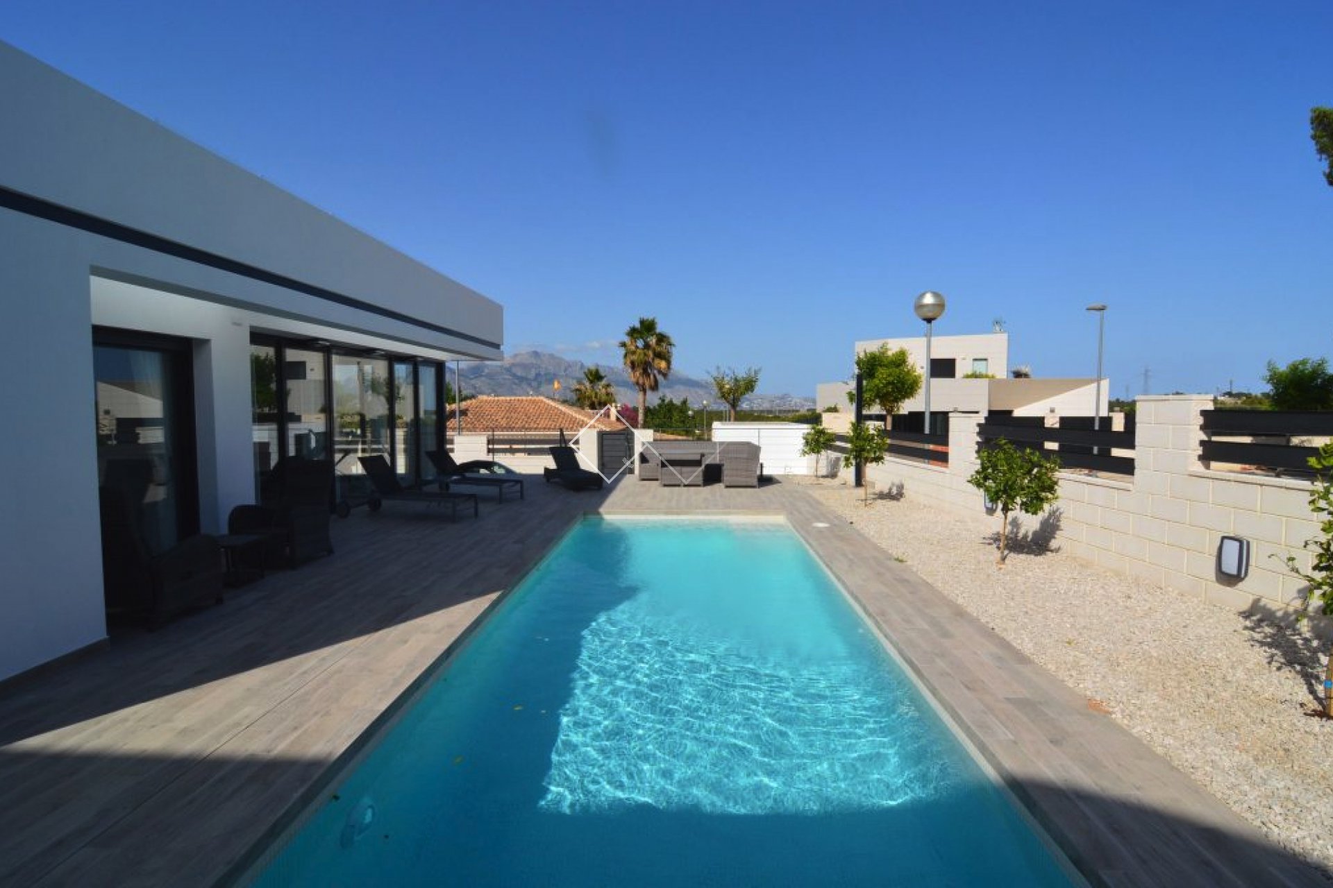 zwembad - Nieuwbouw villa te koop in La Nucia Polop