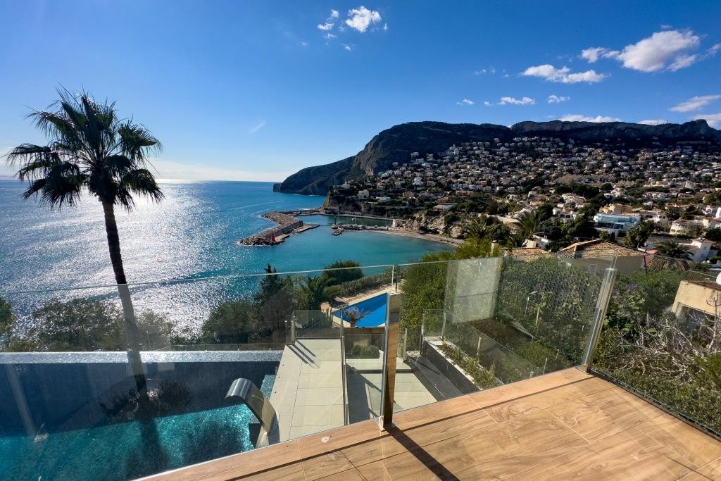 For Sale. Villa | Houses in Calpe
