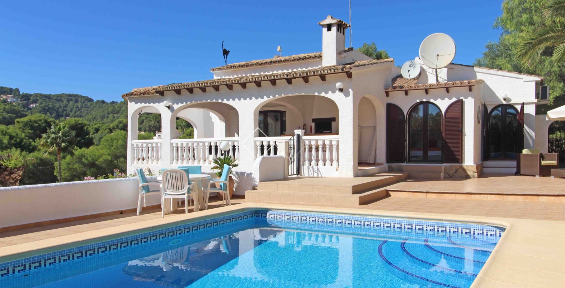 Ferienvermietung - Hübsche Villa mit Touristenlizenz in Benissa zu verkaufen