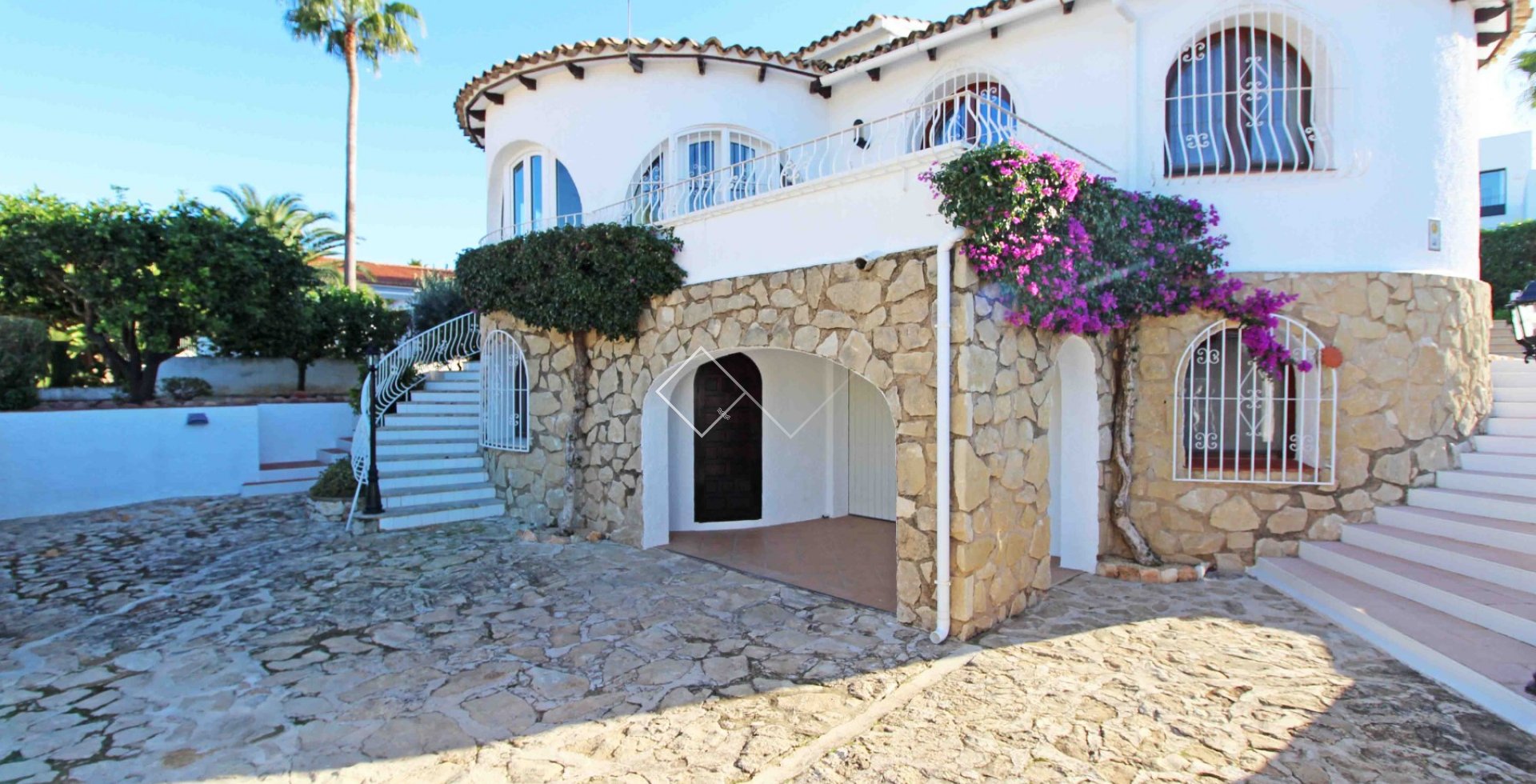 Traditionelle Villa zu verkaufen in Benissa, San Jaime - mit Mietlizenz