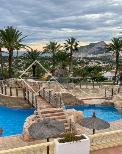 Bungalow for sale in holiday complex in Calpe 