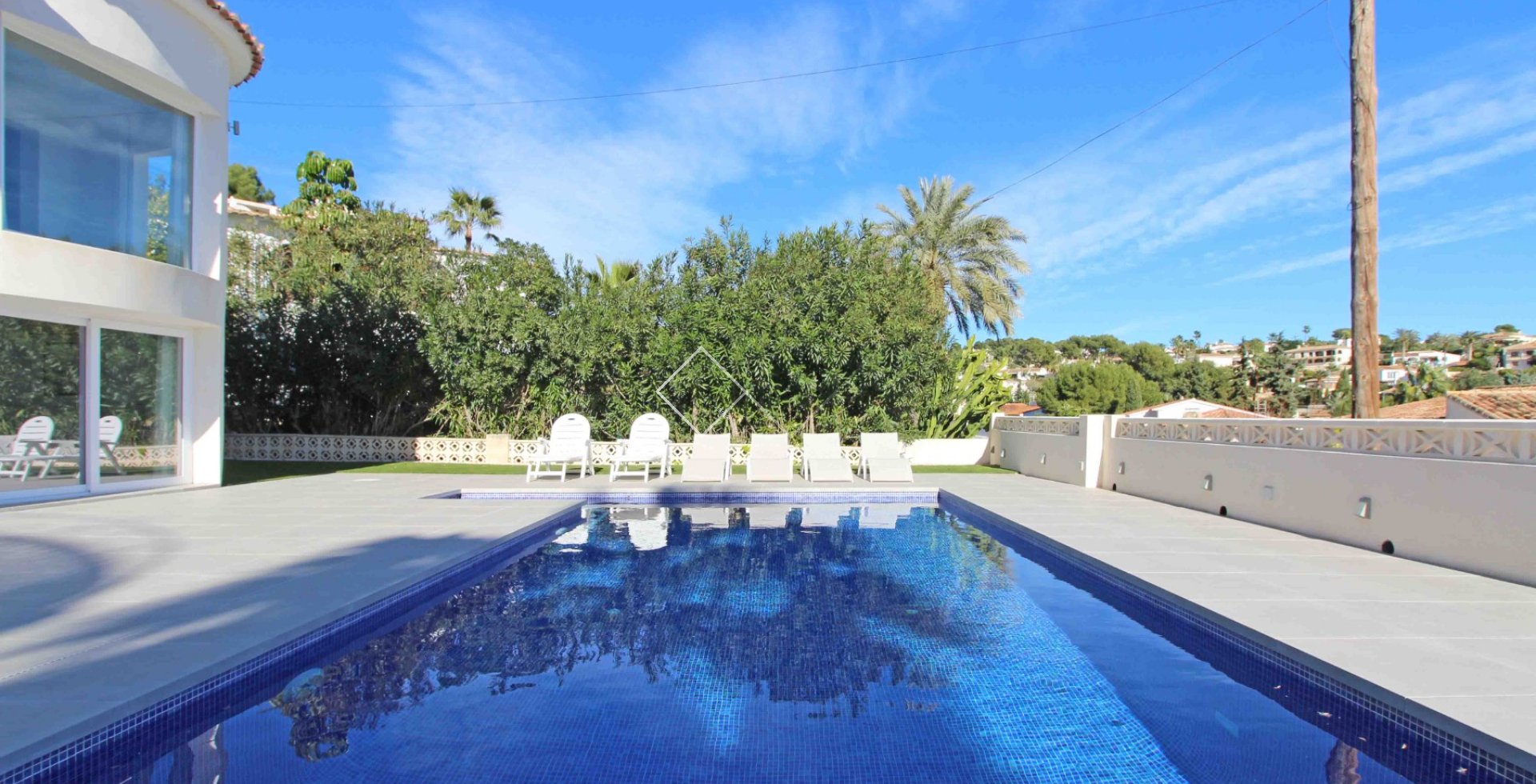 Pool - Gut präsentierte Villa zu verkaufen in Benissa, Montemar