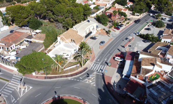 investment - Commercial property with 3 units for sale in Moraira