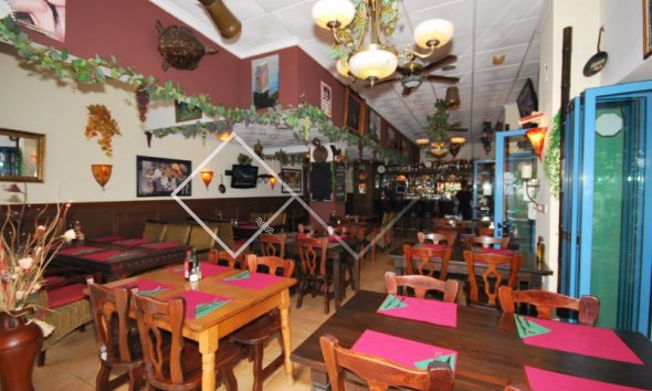 Alquiler - Locales comerciales - Moraira - Town Moraira