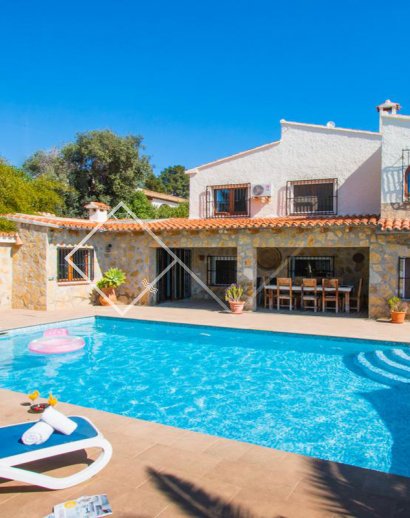Spacious villa for sale in Benissa, La Fustera