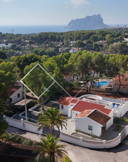 Resale - Villa - Benissa