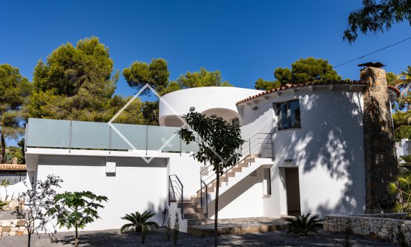 Resale - Villa - Benissa