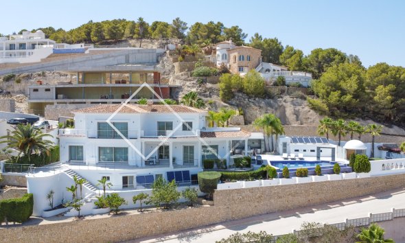 Resale - Villa - Benissa - La Fustera